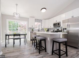 221 Niobrara Ln, Bear, DE 19701