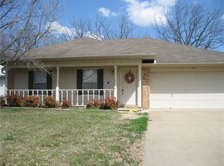 503 N 37th Pl, Rogers, AR 72756