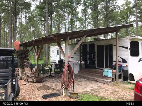 1400 Pine Hill Rd, Cairo, GA 39828