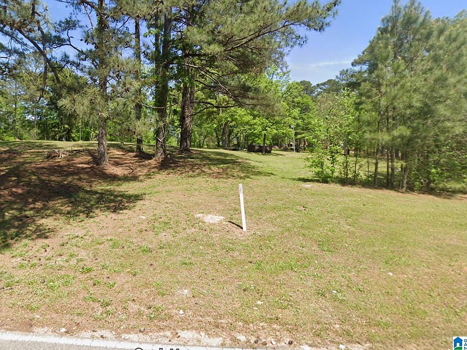 1st image of 3903 Woodhaven Rd #0