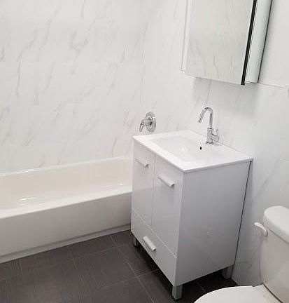 3rd image of 1730 E 18th St APT 3G