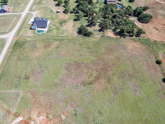 5th image of 4905 Tilden Trl NE