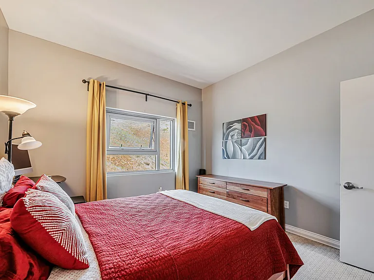 1 Mandalay Pl #1808 — Photo 13