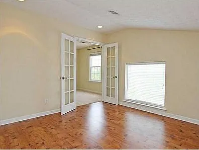 154 Swanee Ln — Photo 6