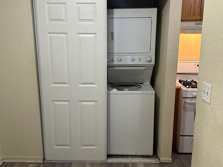 317 Mabry St #313 — Photo 9