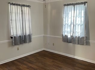 319-323 Deckbar, New Orleans, LA 70121