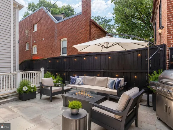 1867 Park Rd NW #1, Washington, DC 20010