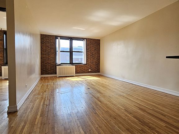 2nd image of 535 E 21st St #6B