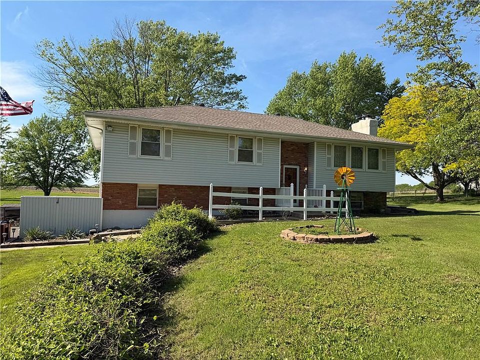 1st image of 15332 Prairieview Rd
