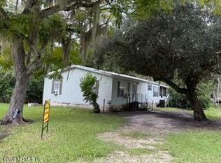 135 Palm Dr, Georgetown, FL 32139