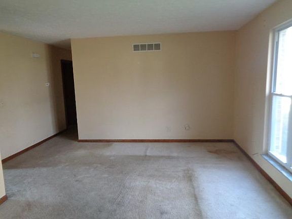 2nd image of 5763 Green Crest Dr