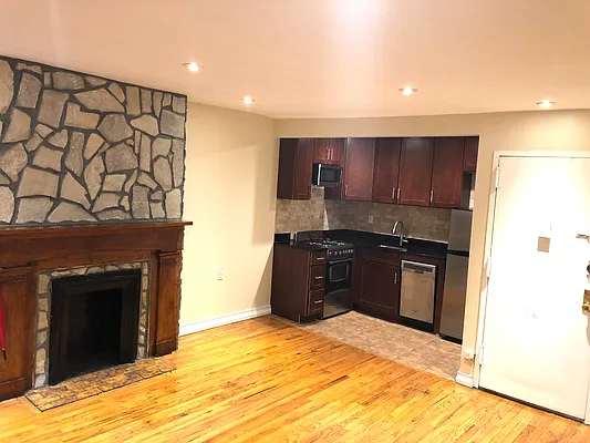 Rented by Meraki Realty LLC | media 19