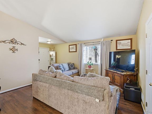 4th image of 421 3rd Street