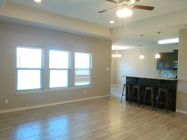 1117 Sambar Ln — Photo 7