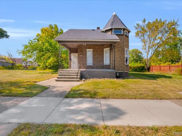 3789 Montclair St, Detroit, MI 48214