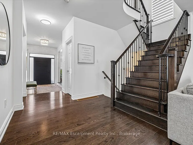 2400 Spring Meadow Way — Photo 23