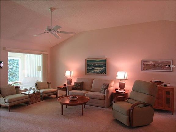 3rd image of 17049 SE 93rd Yondel Cir