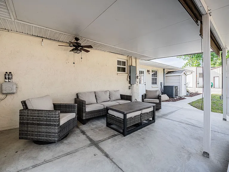 5905 Whispering Pines Rd — Photo 41