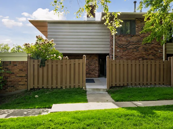 3680 Independence Ave S APT 10, Saint Louis Park, MN 55426