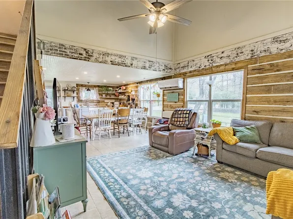 10888 W Us Highway 79, Hearne, TX 77859