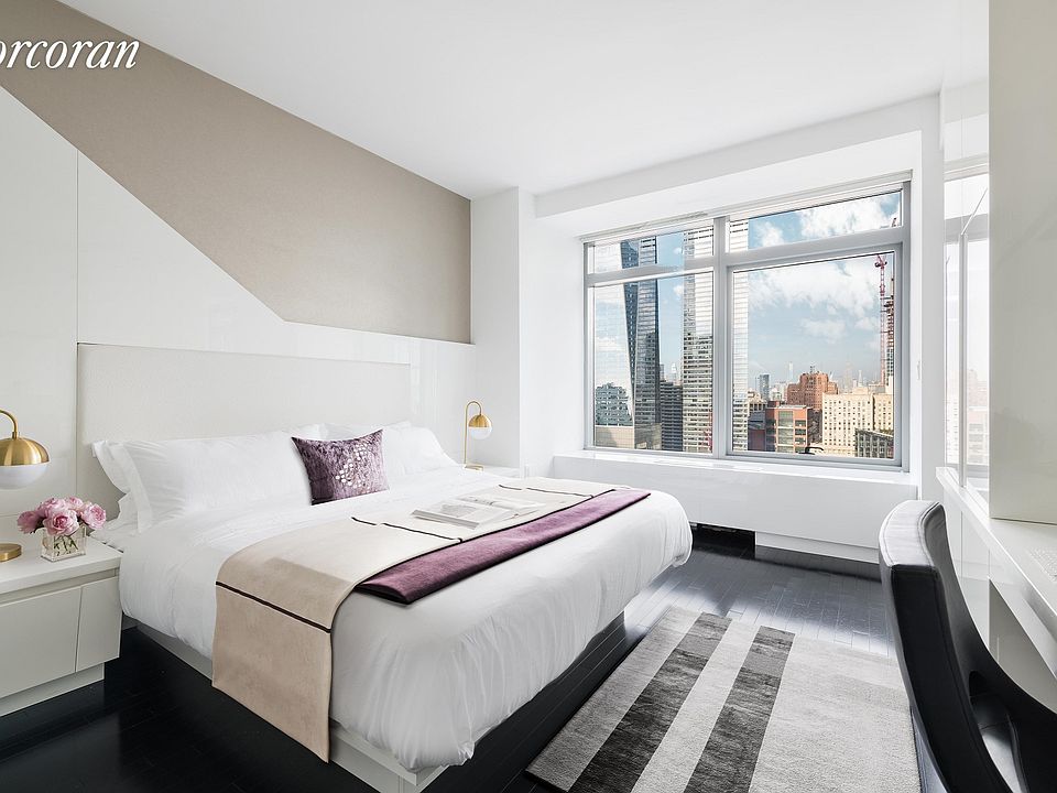 1st image of 123 Washington St APT 26E