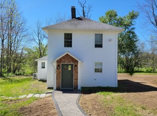 434 Dubois Rd, Wallkill, NY 12589