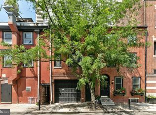 1935 Manning St #A, Philadelphia, PA 19103