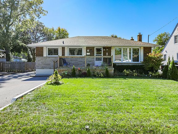 2nd image of 6528 Stamford Green Dr