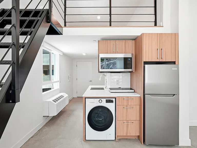 Step Designer Studio Community Living — Photo 93