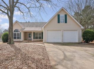 4440 Longmont Dr, Cumming, GA 30028