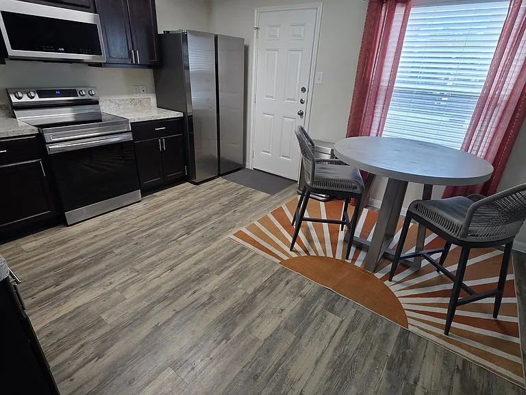 10122 Cobbler Ln — Photo 5