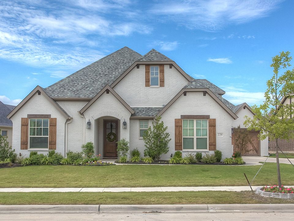 1st image of 229 Parkview Dr