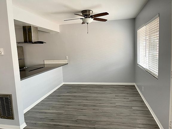 3rd image of 391 Molino Ave #G