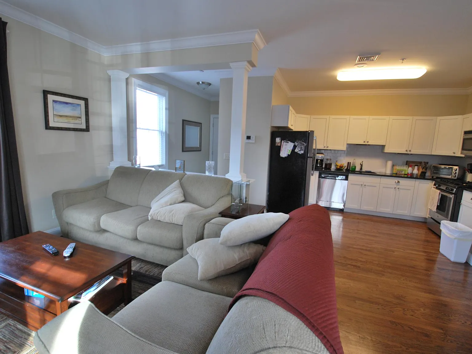 1 bed, 850 sqft, $2,600 — Photo 3