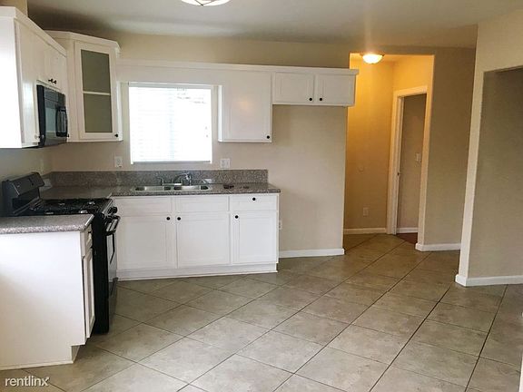 60100016_-832-w-cherry-st_-compton_ca-2