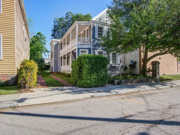 22 Ashton St, Charleston, SC 29403