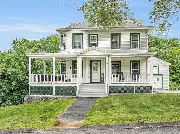 88 High St, Winchendon, MA 01475