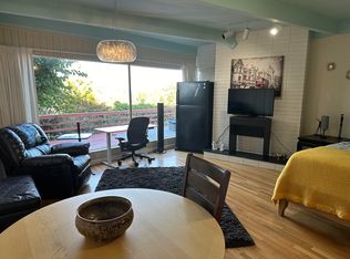 305B Humboldt Rd #B, Brisbane, CA 94005