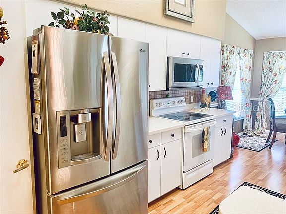 4th image of 1119 Almondwood Dr