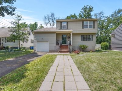 27 Forest Brook Dr, North Plainfield, NJ, 07060