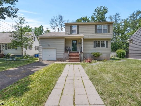 27 Forest Brook Dr, North Plainfield, NJ 07060