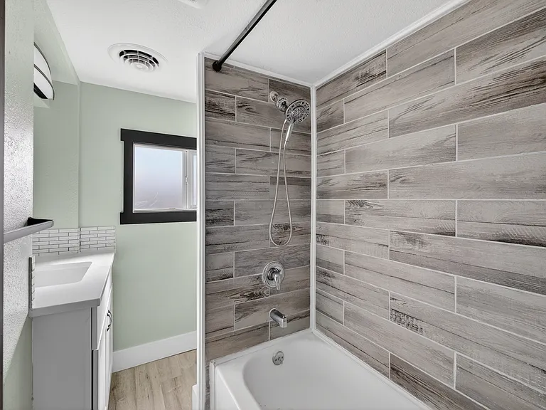 810 Smith Ave — Photo 28