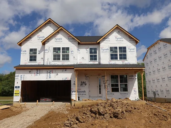 1496 Acadia Dr, Maineville, OH 45039