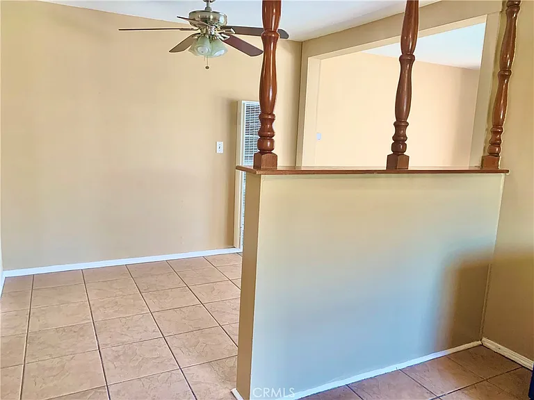 550 N Valencia Pl — Photo 6