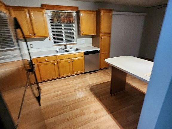 5th image of 120 Citadel Dr