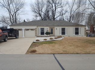 2730 Allison Ave, Des Moines, IA 50310