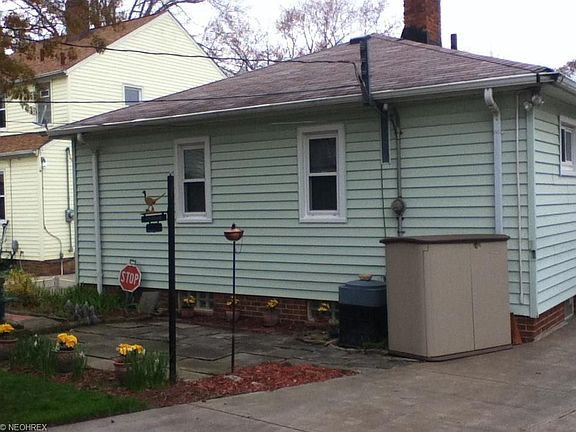 2nd image of 8223 Parmenter Dr