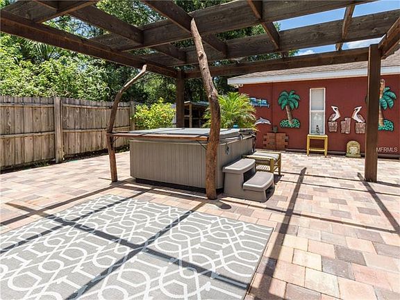 5th image of 4520 Belladonna Ave