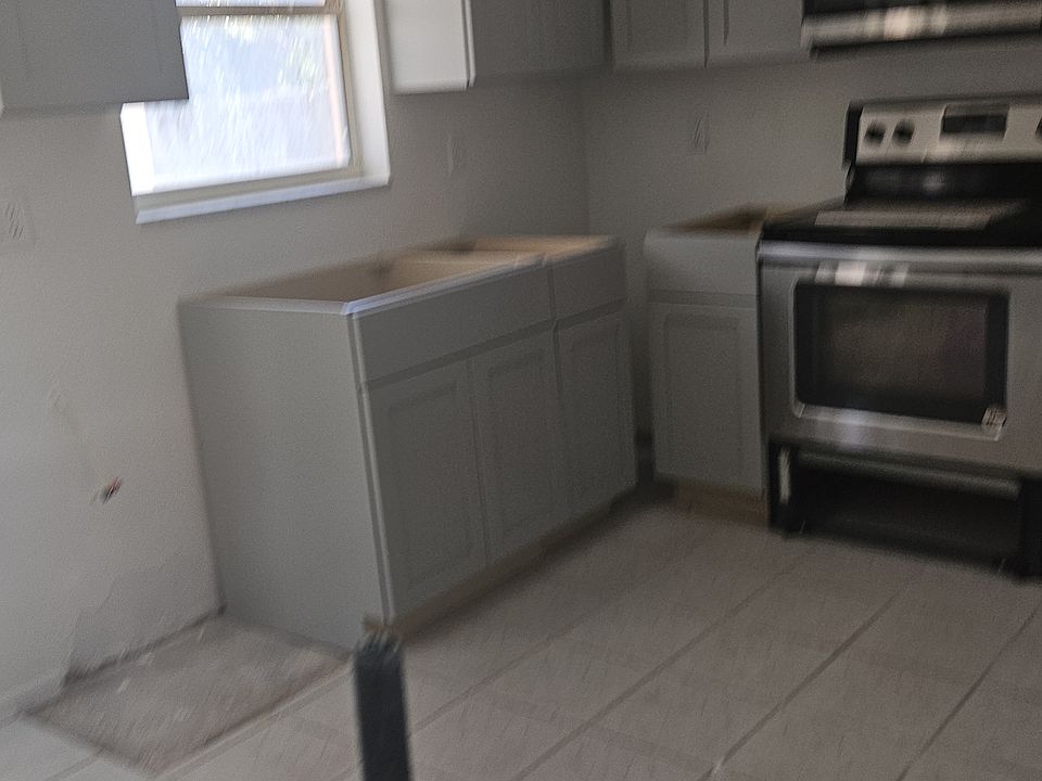 1st image of 15846 Adobe Dr
