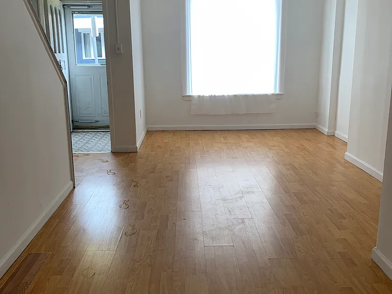 2446 S 5th St — Photo 3